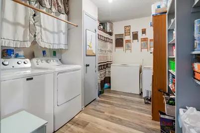 1307 Bradley Court, Cleburne, TX 76033 - Photo 17