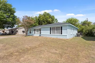 2424 S 26th Street, Waco, TX 76706 - Photo 3