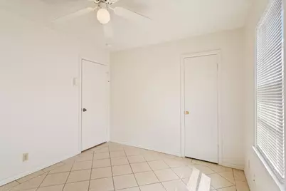 2424 S 26th Street, Waco, TX 76706 - Photo 21