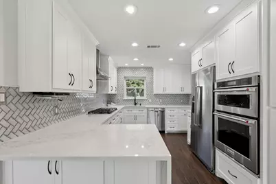 3554 Mercury Drive, Grapevine, TX 76051 - Photo 11