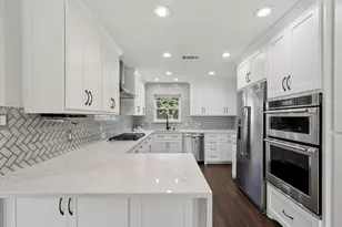 3554 Mercury Dr, Grapevine, TX 76051 - Photo 11