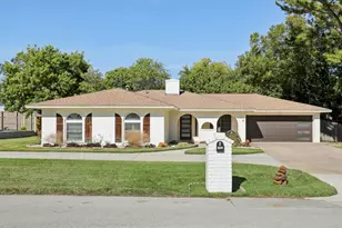 3554 Mercury Dr, Grapevine, TX 76051 - Photo 1