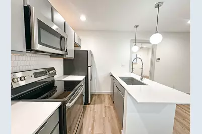 4526 Munger Avenue, Dallas, TX 75204 - Photo 7