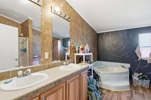 406 Hilltop Meadows Ct, Springtown, TX 76082 - Photo 31