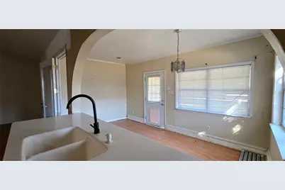 730 Pinehill Lane, Grand Prairie, TX 75052 - Photo 17