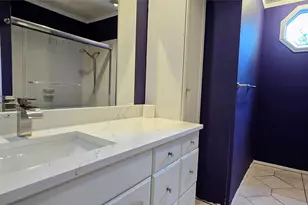 730 Pinehill Ln, Grand Prairie, TX 75052 - Photo 9