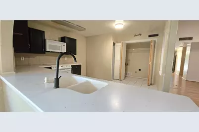 730 Pinehill Lane, Grand Prairie, TX 75052 - Photo 19