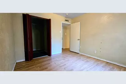 730 Pinehill Lane, Grand Prairie, TX 75052 - Photo 7