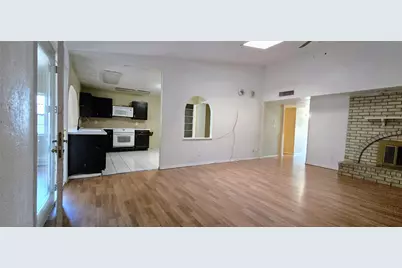 730 Pinehill Lane, Grand Prairie, TX 75052 - Photo 19