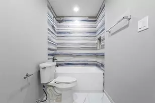 8115 Old Moss Rd, Dallas, TX 75231 - Photo 21