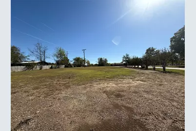 1813 Main Street, Sulphur Springs, TX 75482 - Photo 13