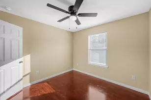 306 Lorraine Dr, Waco, TX 76707 - Photo 9