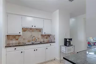 200 Hale Ave, Decatur, TX 76234 - Photo 5
