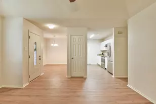 10109 Pack Saddle Trail, Fort Worth, TX 76108 - Photo 7