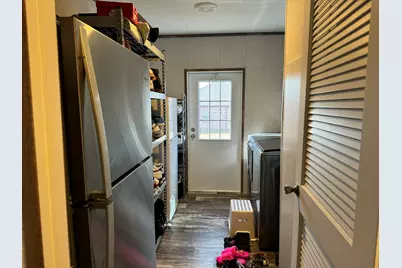 312 Candlewood Circle, Gainesville, TX 76240 - Photo 17