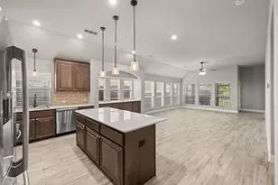 1105 Hoyt Dr, McKinney, TX 75071 - Photo 5