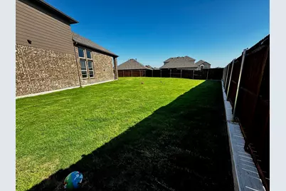 8375 George Brown Drive, Garland, TX 75043 - Photo 15