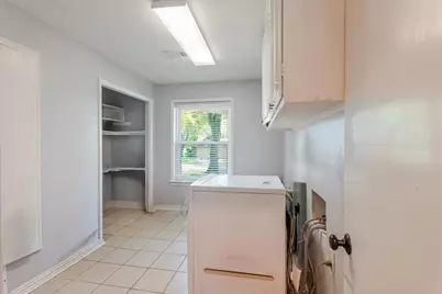 1507 Greenbrier Drive, Sherman, TX 75092 - Photo 7