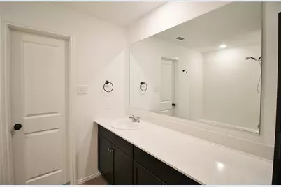 1013 Lady Bird Street, Ennis, TX 75119 - Photo 15