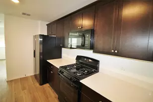 1013 Lady Bird St, Ennis, TX 75119 - Photo 7