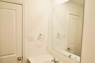 1013 Lady Bird St, Ennis, TX 75119 - Photo 29