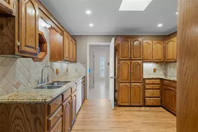 3501 Greenleaf Drive, Waco, TX 76710 - Photo 13