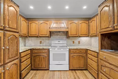 3501 Greenleaf Drive, Waco, TX 76710 - Photo 9