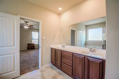 4705 Bungalow Drive, Garland, TX 75043 - Photo 17