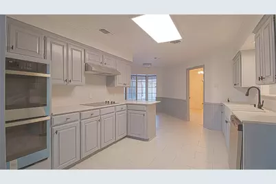 1413 British Boulevard, Grand Prairie, TX 75050 - Photo 5