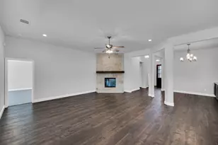 220 Highgate Dr, Venus, TX 76084 - Photo 5