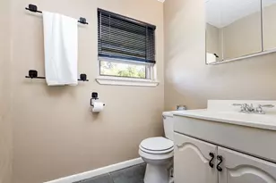 808 Ravenwood Dr, Arlington, TX 76013 - Photo 19