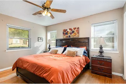 808 Ravenwood Drive, Arlington, TX 76013 - Photo 13