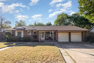 808 Ravenwood Drive, Arlington, TX 76013 - Photo 25