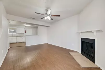 648 S Rogers Road #648, Irving, TX 75060 - Photo 3