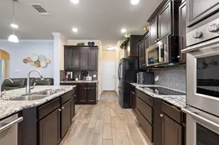 1209 Drummond Cir, Waco, TX 76712 - Photo 5