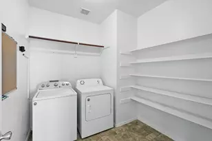 1056 Breeders Cup Dr, Fort Worth, TX 76179 - Photo 27