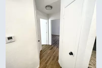 5518 Creek Valley Drive, Arlington, TX 76018 - Photo 15