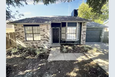 5518 Creek Valley Drive, Arlington, TX 76018 - Photo 3