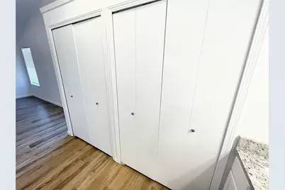 5518 Creek Valley Drive, Arlington, TX 76018 - Photo 21