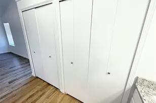 5518 Creek Valley Dr, Arlington, TX 76018 - Photo 21