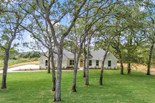 2013 Forest Bridge Dr, Azle, TX 76020 - Photo 5