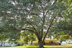 5779 N Cape Dr, Chandler, TX 75758 - Photo 23