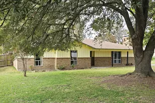 5779 N Cape Dr, Chandler, TX 75758 - Photo 3