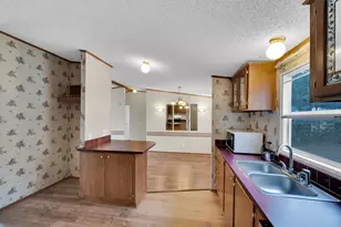 310 Rocky Dr, Waxahachie, TX 75167 - Photo 5