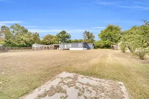 310 Rocky Dr, Waxahachie, TX 75167 - Photo 25