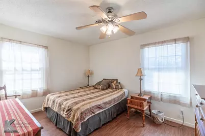 1934 N Mockingbird Lane, Abilene, TX 79603 - Photo 11