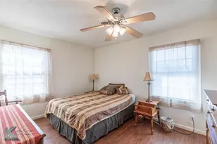 1934 N Mockingbird Ln, Abilene, TX 79603 - Photo 11