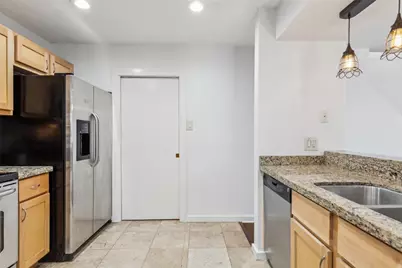 4777 Cedar Springs Road #6N, Dallas, TX 75219 - Photo 7