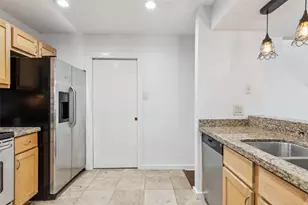 4777 Cedar Springs Rd, Dallas, TX 75219 - Photo 7