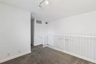 4777 Cedar Springs Rd, Dallas, TX 75219 - Photo 11